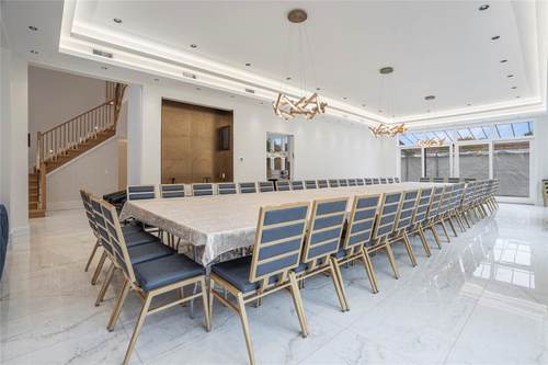 The Hosted Kineret photo 4